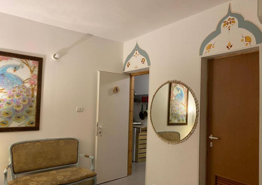 Juha'S Guesthouse - Zarqa Bay Jisr ez Zarqa Eksteriør bilde