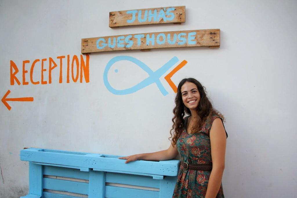 Juha'S Guesthouse - Zarqa Bay Jisr ez Zarqa Eksteriør bilde