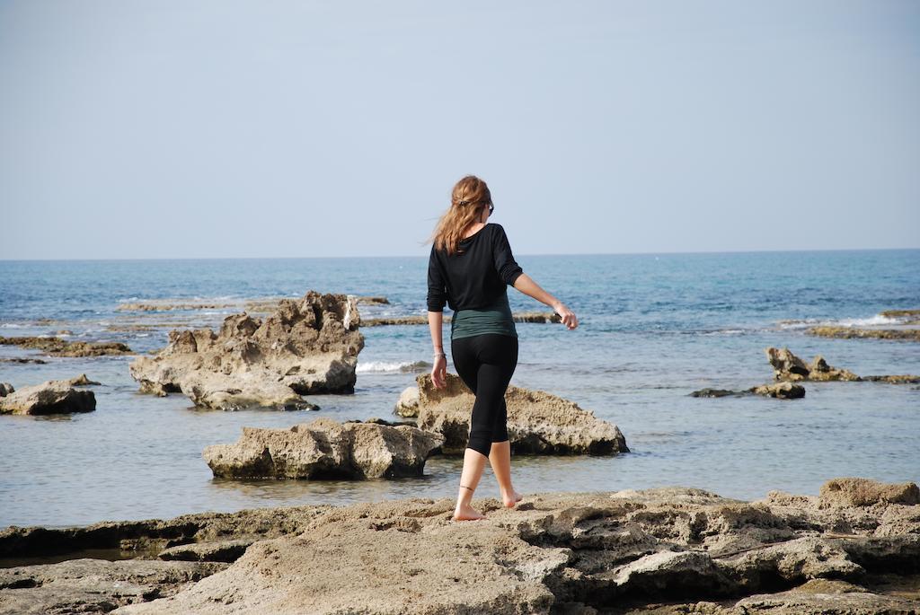 Juha'S Guesthouse - Zarqa Bay Jisr ez Zarqa Eksteriør bilde
