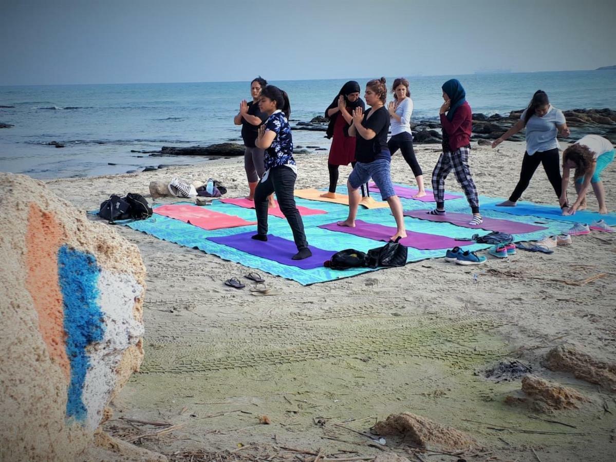 Juha'S Guesthouse - Zarqa Bay Jisr ez Zarqa Eksteriør bilde